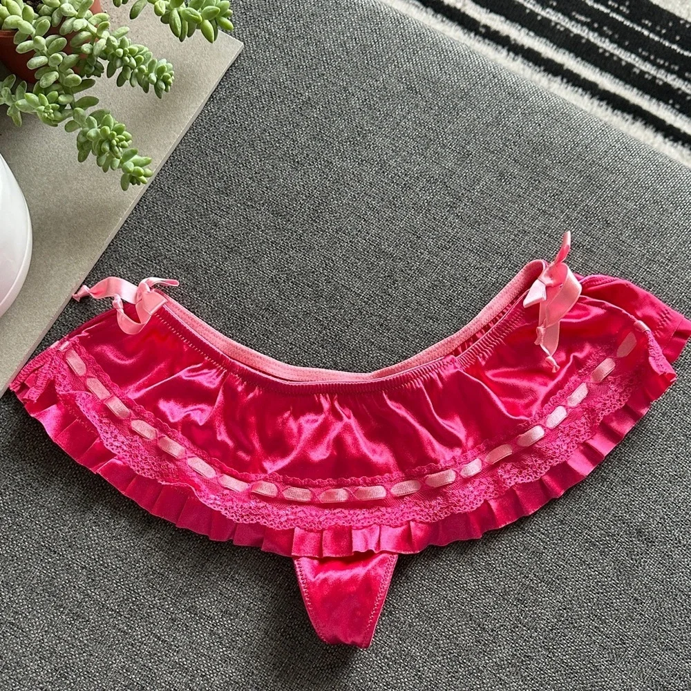 NWOT Vintage Style VS Sexy Little Things Ruffled Panties Set - Picture 3 of 14